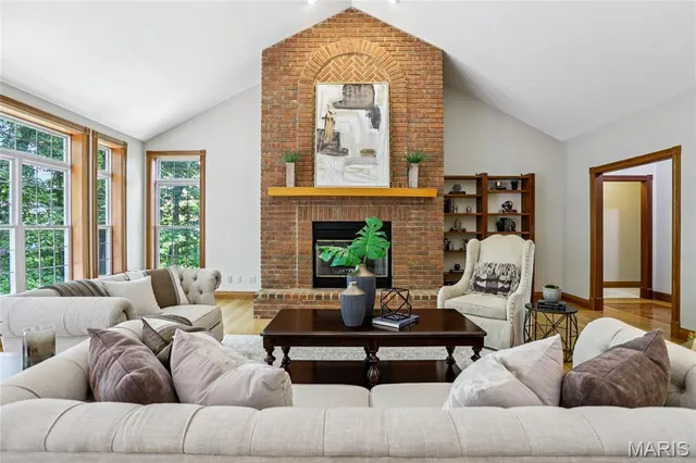 $1,021,500 | 805 Stone Bridge Springs Drive, Wildwood, MO 63038