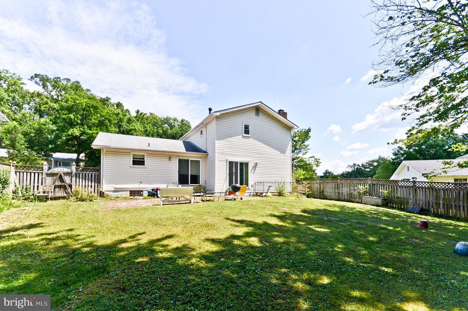 8411 Snowden Loop Court Laurel, MD 20708 - Photo 9 of 10 Exterior (Rear)