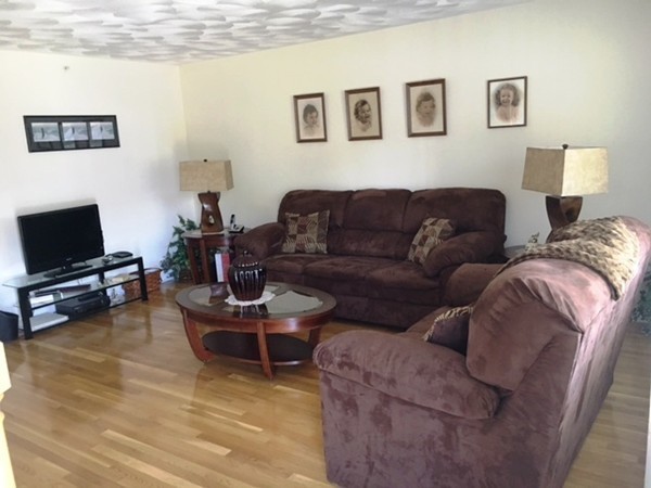 159 Allen Road, Unit 38 Billerica, MA 01821 - Photo 4 of 16 Gallery Image 4
