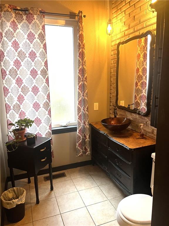 202 South 6th Street Independence, KS 67301 - Photo 15 of 28