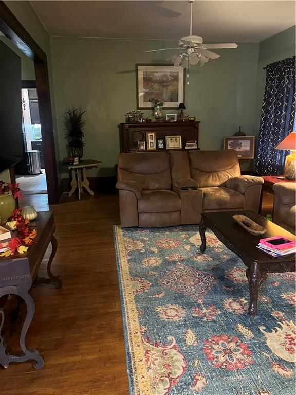 202 South 6th Street Independence, KS 67301 - Photo 8 of 28