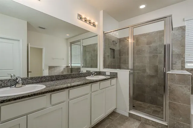 $460,000 | 13637 Blythewood Drive, Spring Hill, FL 34609