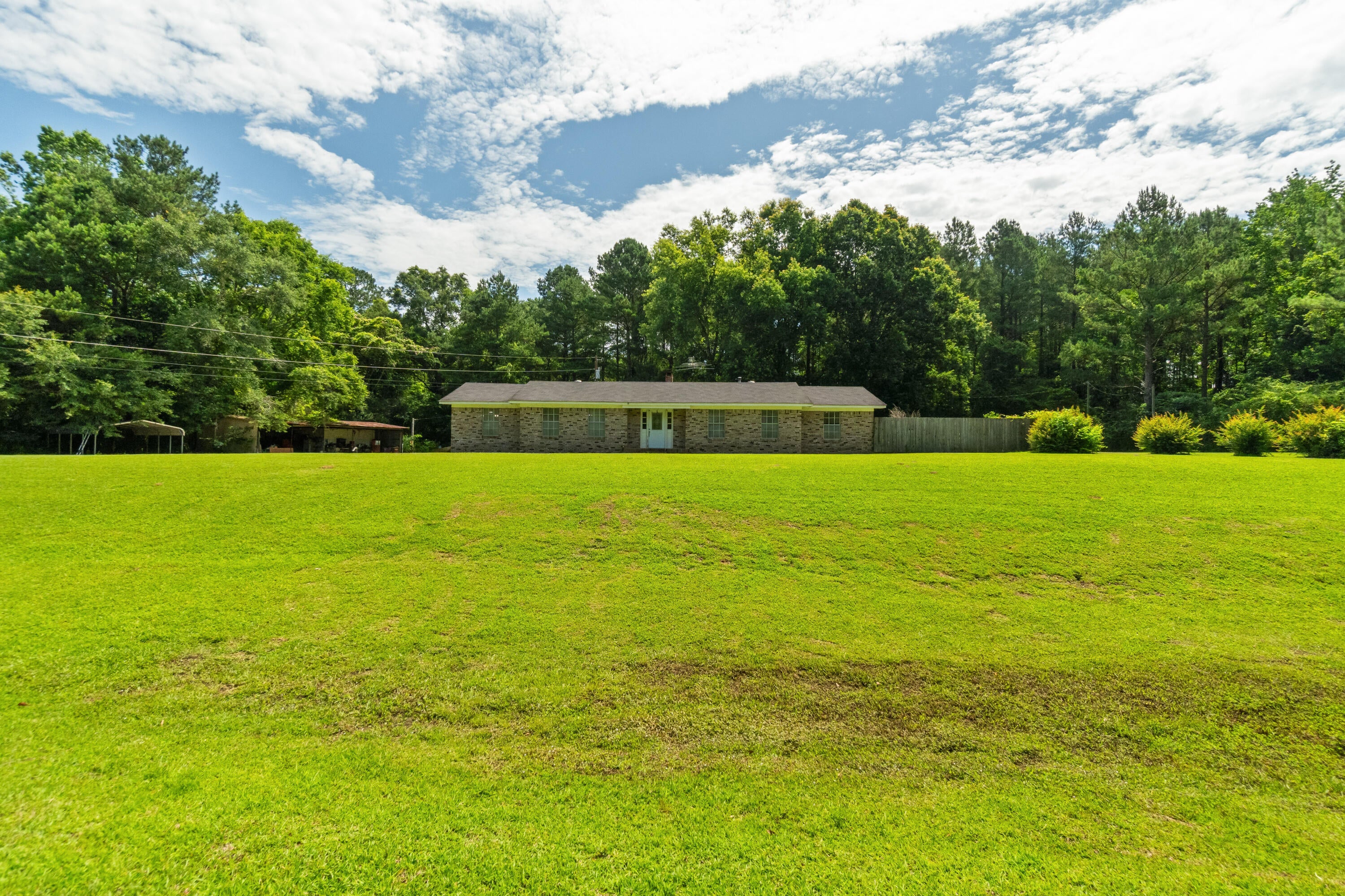 955 Clara Road Waynesboro, MS 39367 - Photo 3 of 45 Gallery Image 3