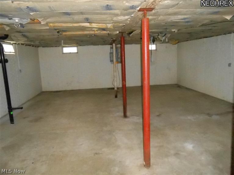 5852 Scribner Road Pierpont, OH 44082 - Photo 10 of 15 Gallery Image 10
