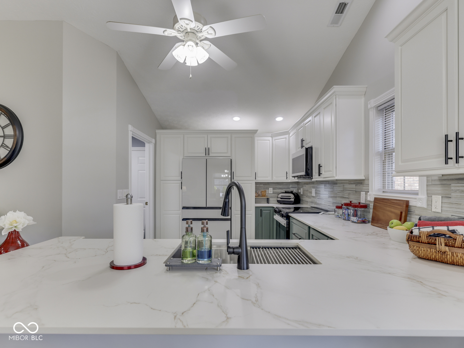 7746 Rosa Drive Indianapolis, IN 46237 - Photo 21 of 40