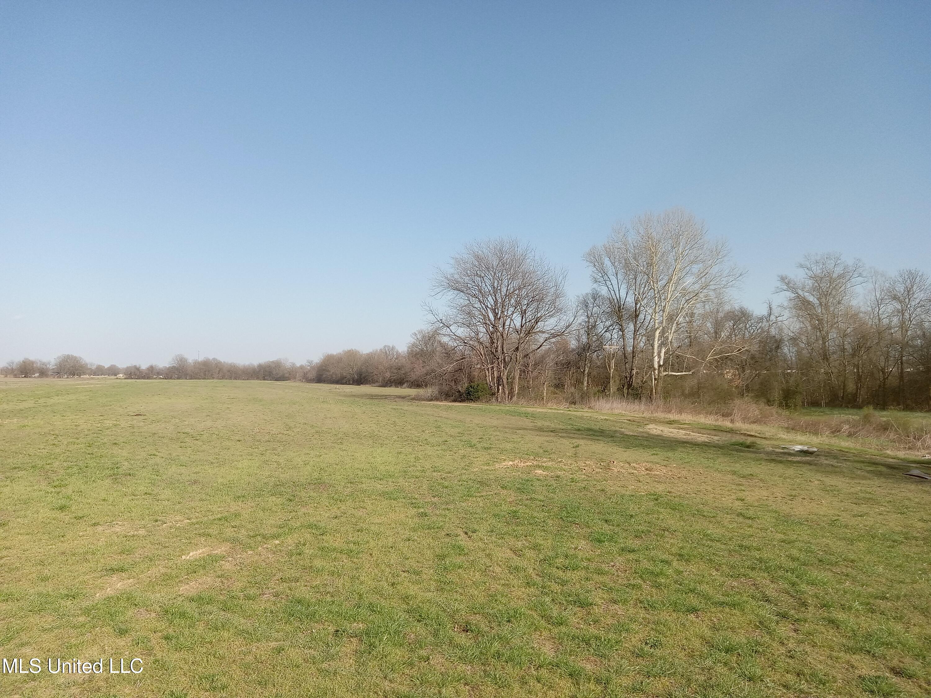 Marie Road Indianola, MS 38751 - Photo 3 of 11 20250313_164503