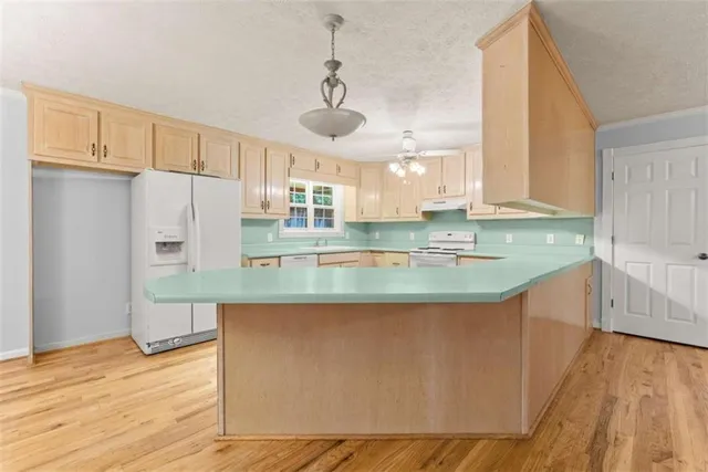 $339,900 | 178 Rhododendron Lane, Sautee Nacoochee, GA 30571