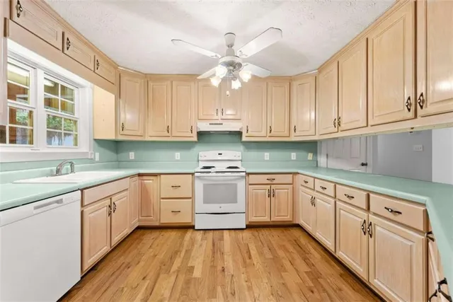 $339,900 | 178 Rhododendron Lane, Sautee Nacoochee, GA 30571