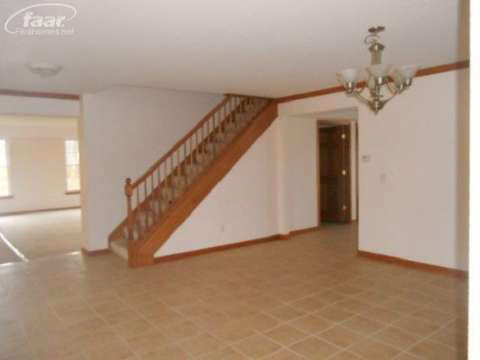 9434 North Clio Road Clio, MI 48420 - Photo 5 of 26 20387373-4.JPG