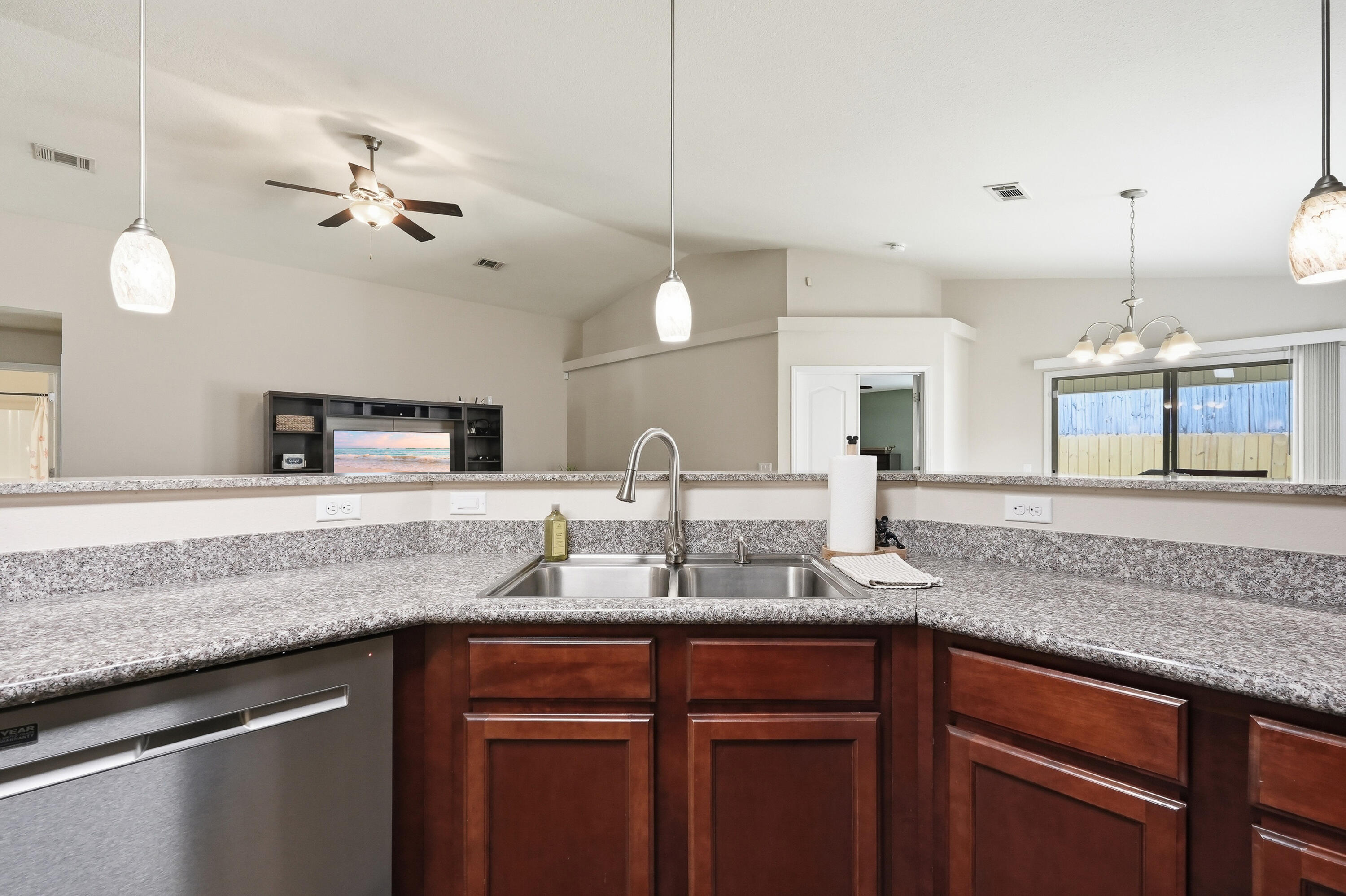 4541 Hermosa Road Crestview, FL 32539 - Photo 9 of 40 4541 hermosa rd-18