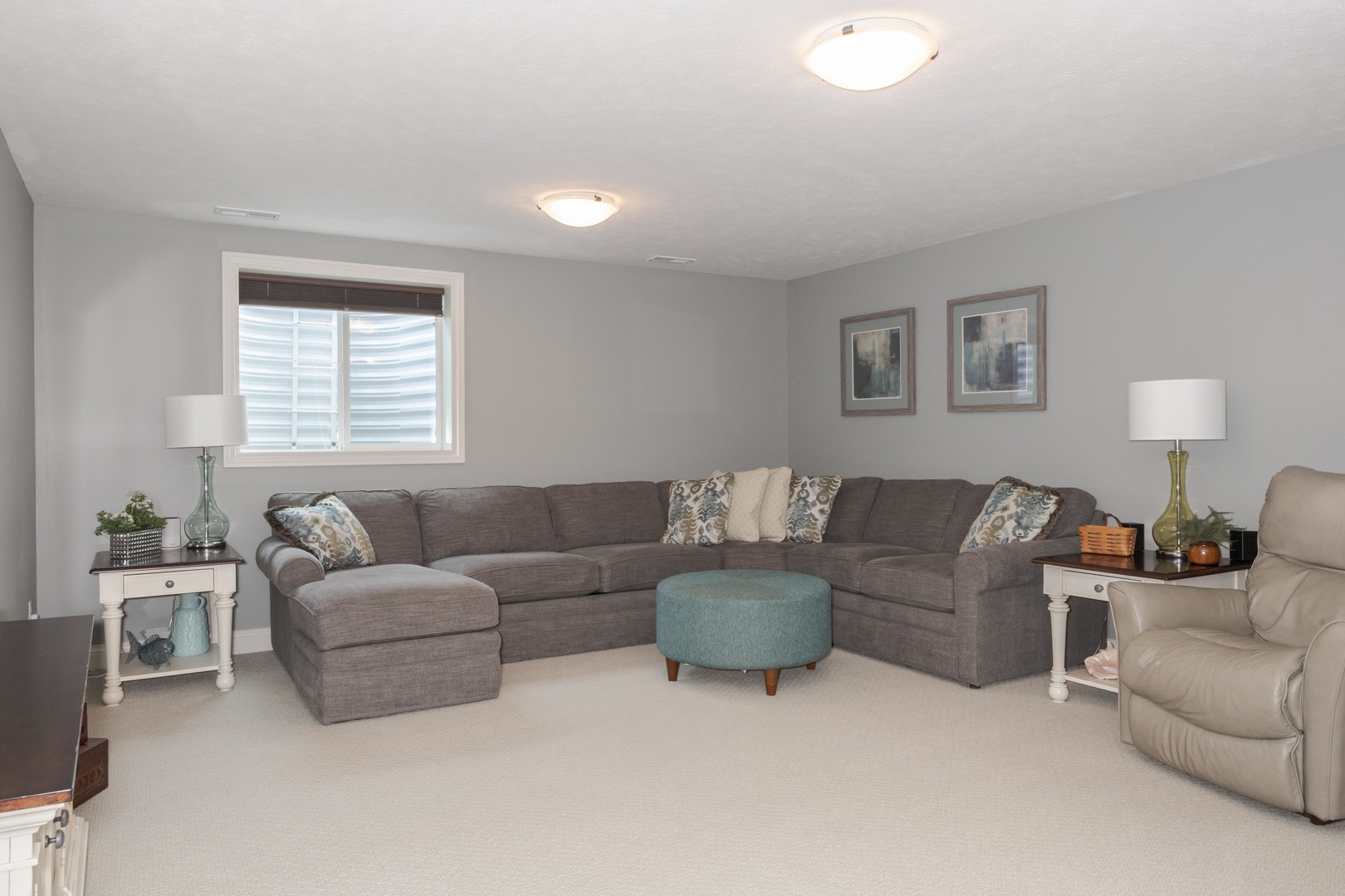 2610 Shepard Road Normal, IL 61761 - Photo 33 of 46 a living room with furniture and a large window