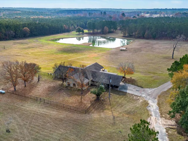 $2,900,000 | 5475 Old Bonner Road, Lufkin, TX 75904