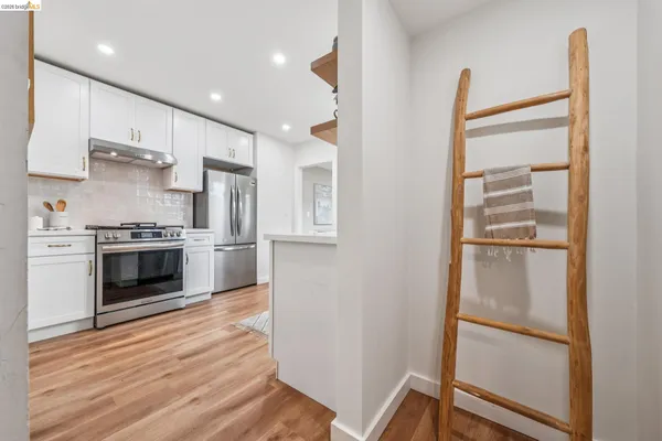 $895,000 | 3056 Roxbury Avenue, Oakland, CA 94605