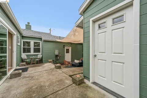 $895,000 | 3056 Roxbury Avenue, Oakland, CA 94605