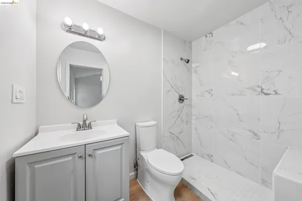 $895,000 | 3056 Roxbury Avenue, Oakland, CA 94605