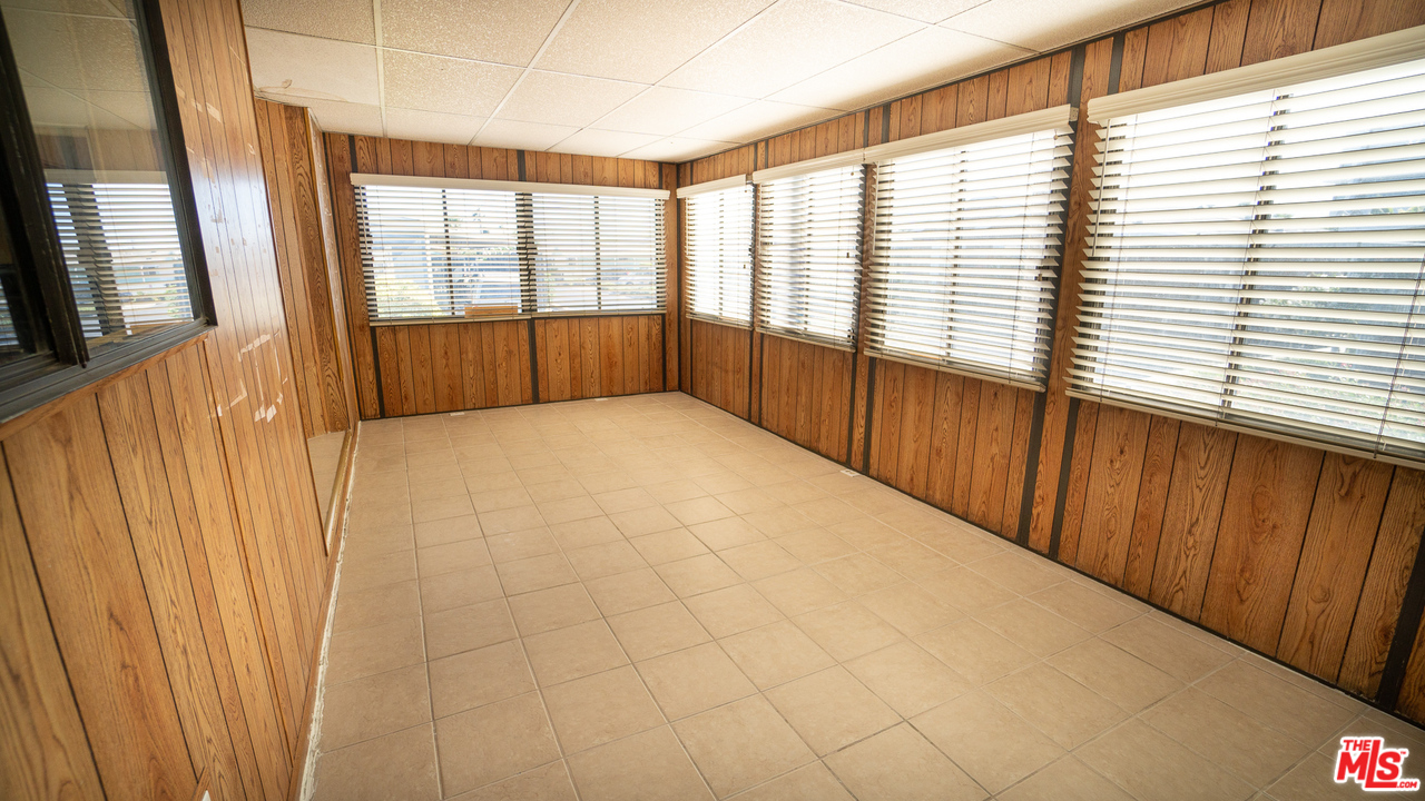 17701 South Avalon Boulevard, Unit 147 Carson, CA 90746 - Photo 13 of 28 a view of an empty room with a window