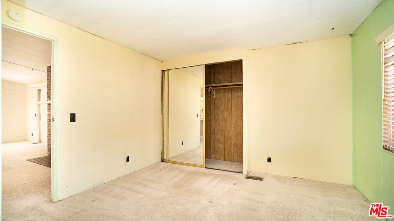17701 South Avalon Boulevard, Unit 147 Carson, CA 90746 - Photo 15 of 28 a view of an empty room