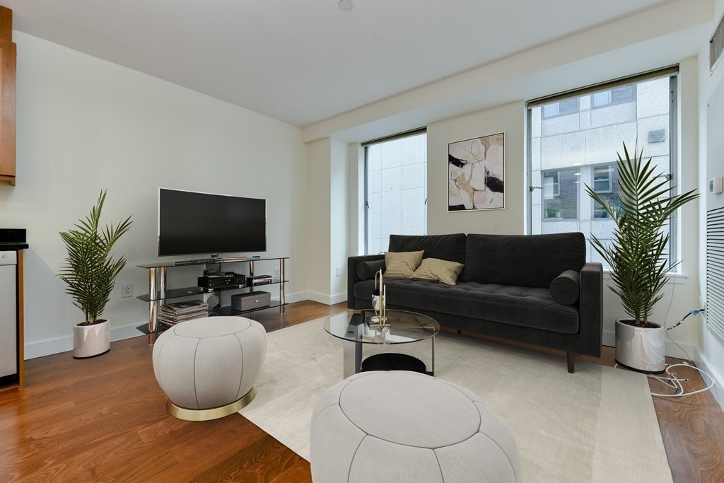 80 Broad Street, Unit 905 Boston, MA 02110 - Photo 1 of 8