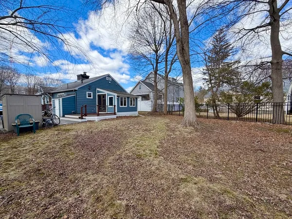$3,500 | 176 Upland Avenue, Unit SINGLE FAM, Newton, MA 02461