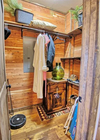 a view of walk in closet