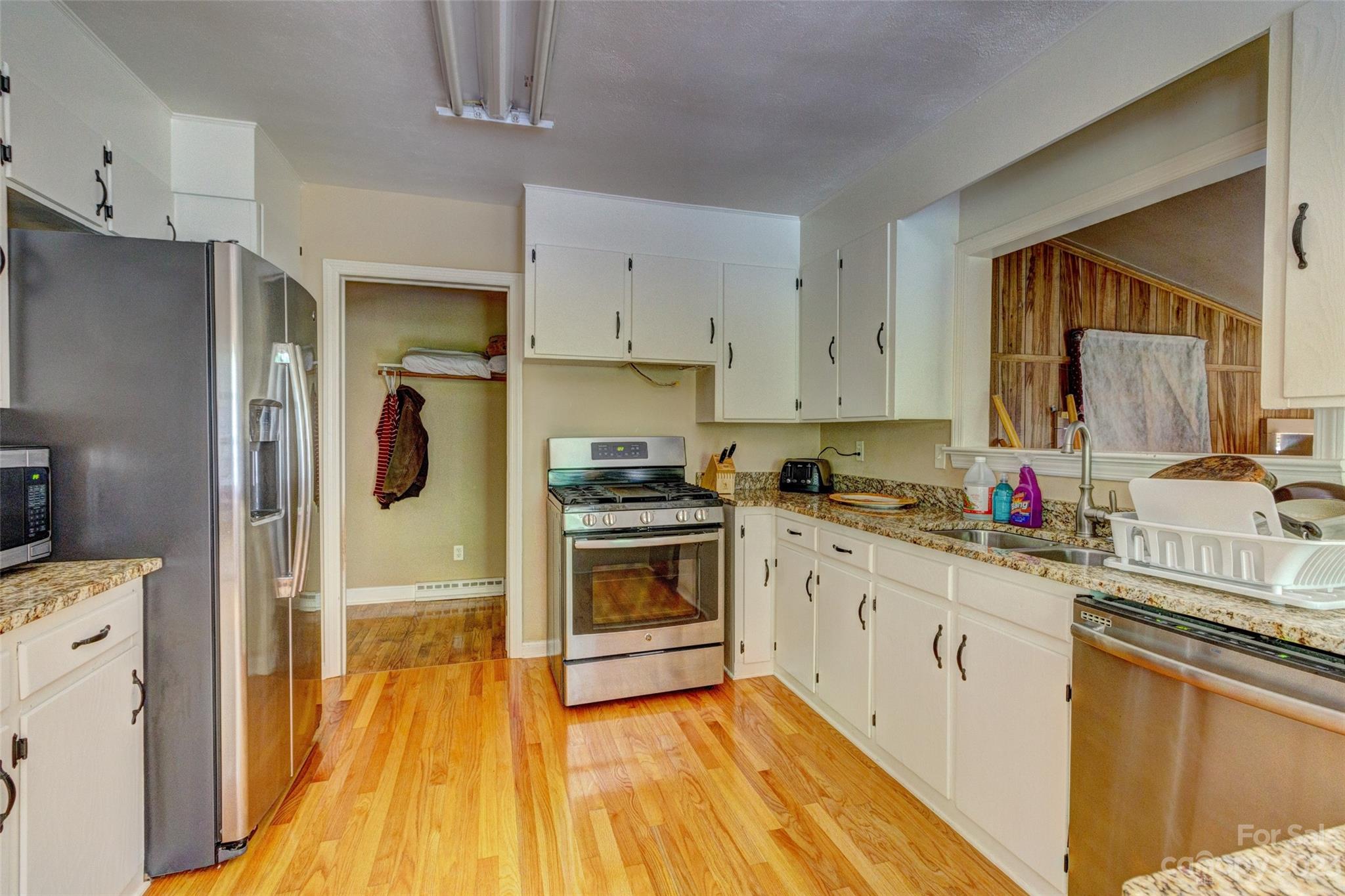 504 Melville Road Cherryville, NC 28021 - Photo 8 of 28 Gallery Image 8