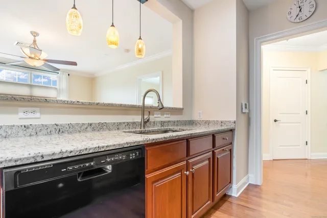 $525,000 | 332 Still Water Circle, Unit 332, Brookfield, CT 06804