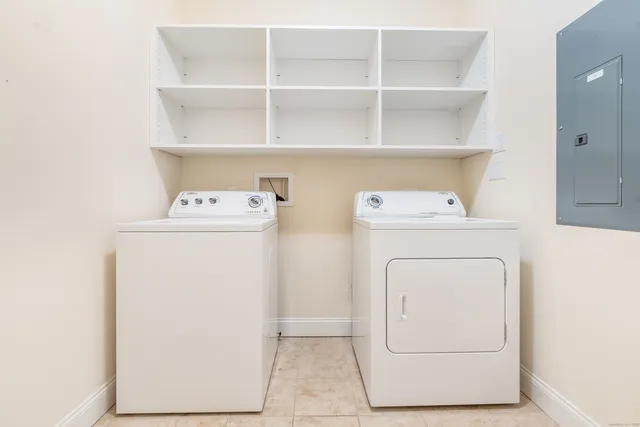 $525,000 | 332 Still Water Circle, Unit 332, Brookfield, CT 06804