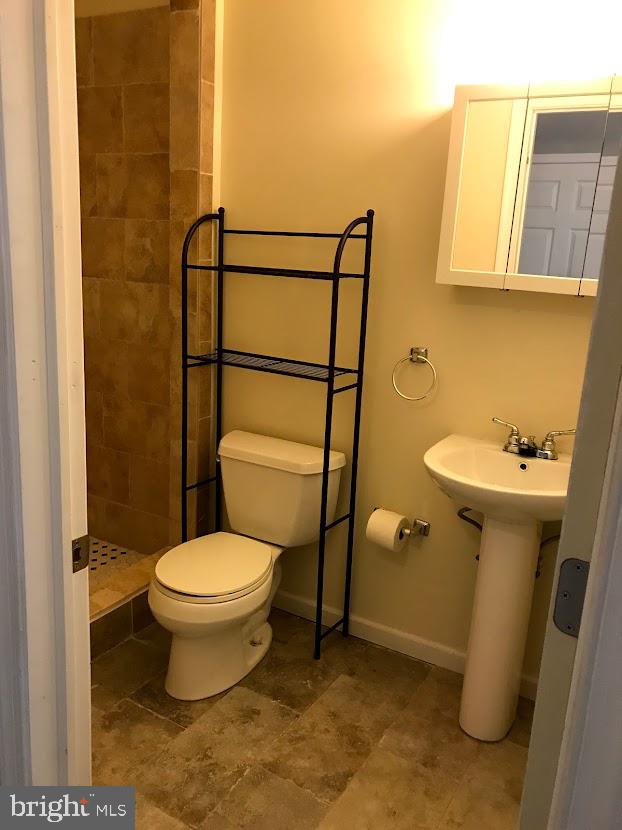 1738 Reed Street Philadelphia, PA 19146 - Photo 5 of 12