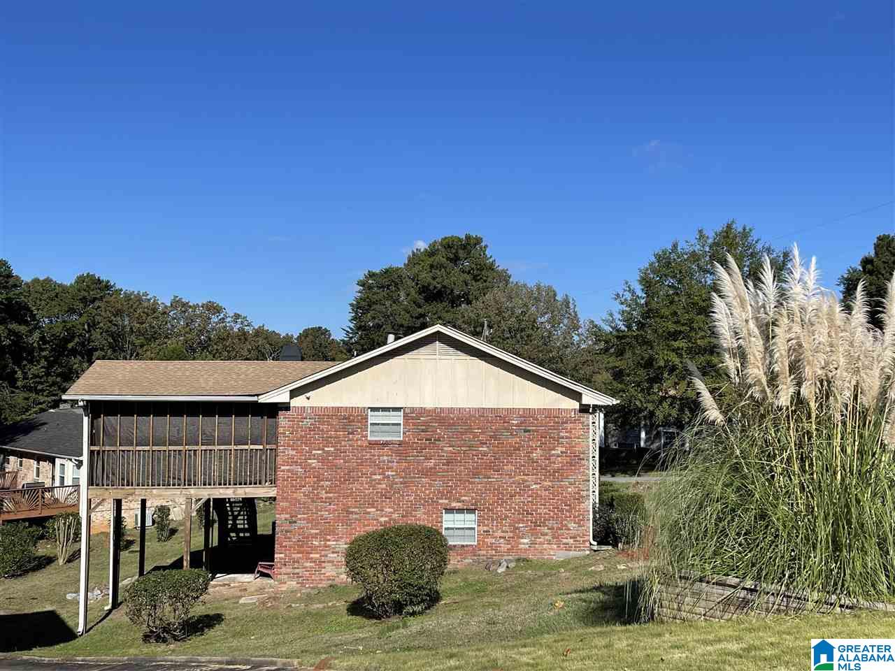 7401 Earlwood Road Fairfield, AL 35064 - Photo 3 of 31