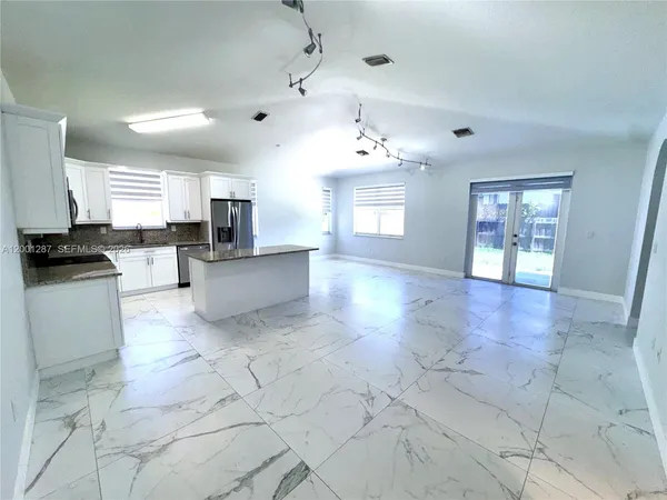 $3,500 | 21405 Ingraham Ave Road, Cutler Bay, FL 33189