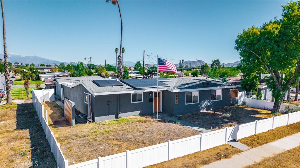 827 South Riverside Avenue Rialto, CA 92376 - Photo 36 of 60