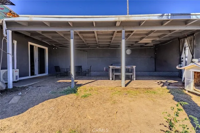 $560,000 | 827 South Riverside Avenue, Rialto, CA 92376