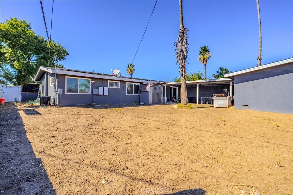 827 South Riverside Avenue Rialto, CA 92376 - Photo 60 of 60