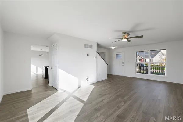 $358,264 | 2338 Reiff Drive, Florissant, MO 63031