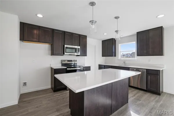 $358,264 | 2338 Reiff Drive, Florissant, MO 63031