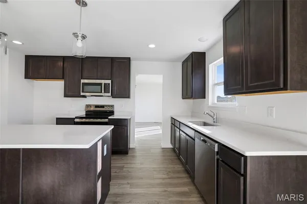 $358,264 | 2338 Reiff Drive, Florissant, MO 63031