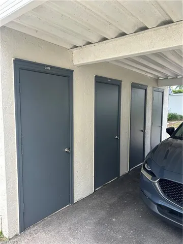 $189,900 | 3062 Kings Lake Boulevard, Unit 7511, Naples, FL 34112