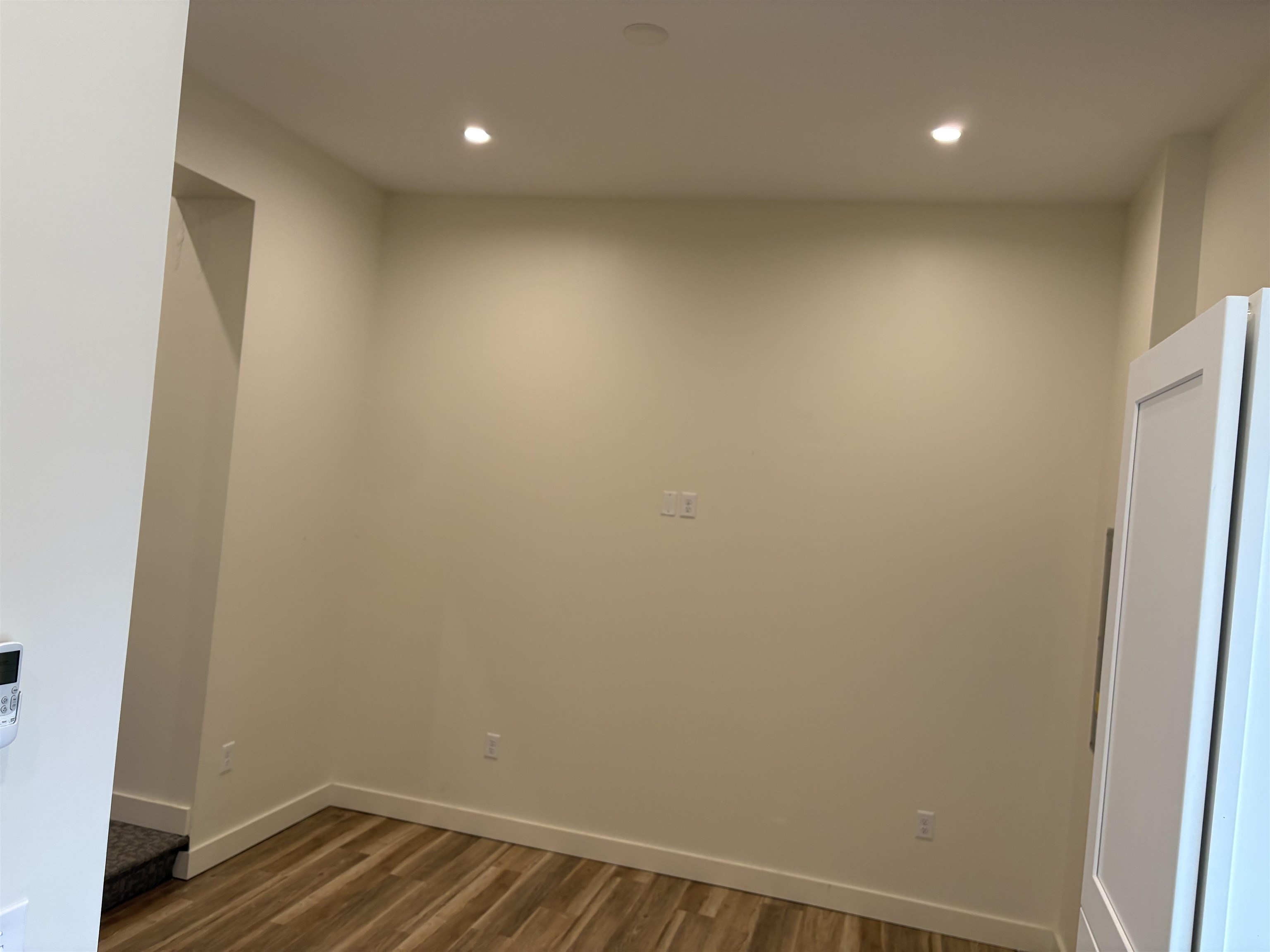 22 South Main Street, Unit 205 Rochester, NH 03867 - Photo 14 of 42