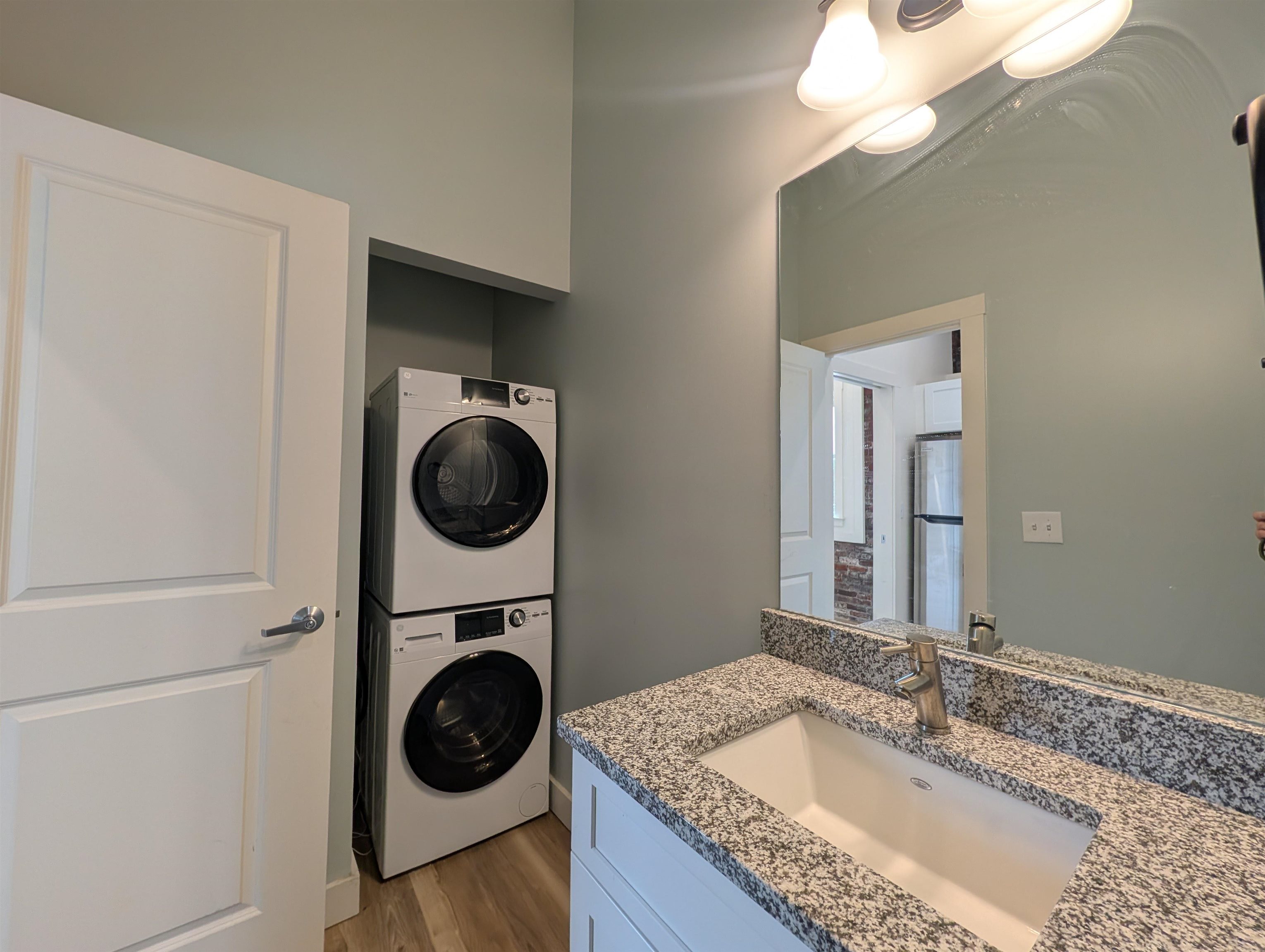 22 South Main Street, Unit 205 Rochester, NH 03867 - Photo 28 of 42