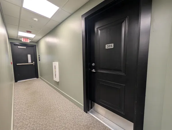 $1,995 | 22 South Main Street, Unit 205, Rochester, NH 03867