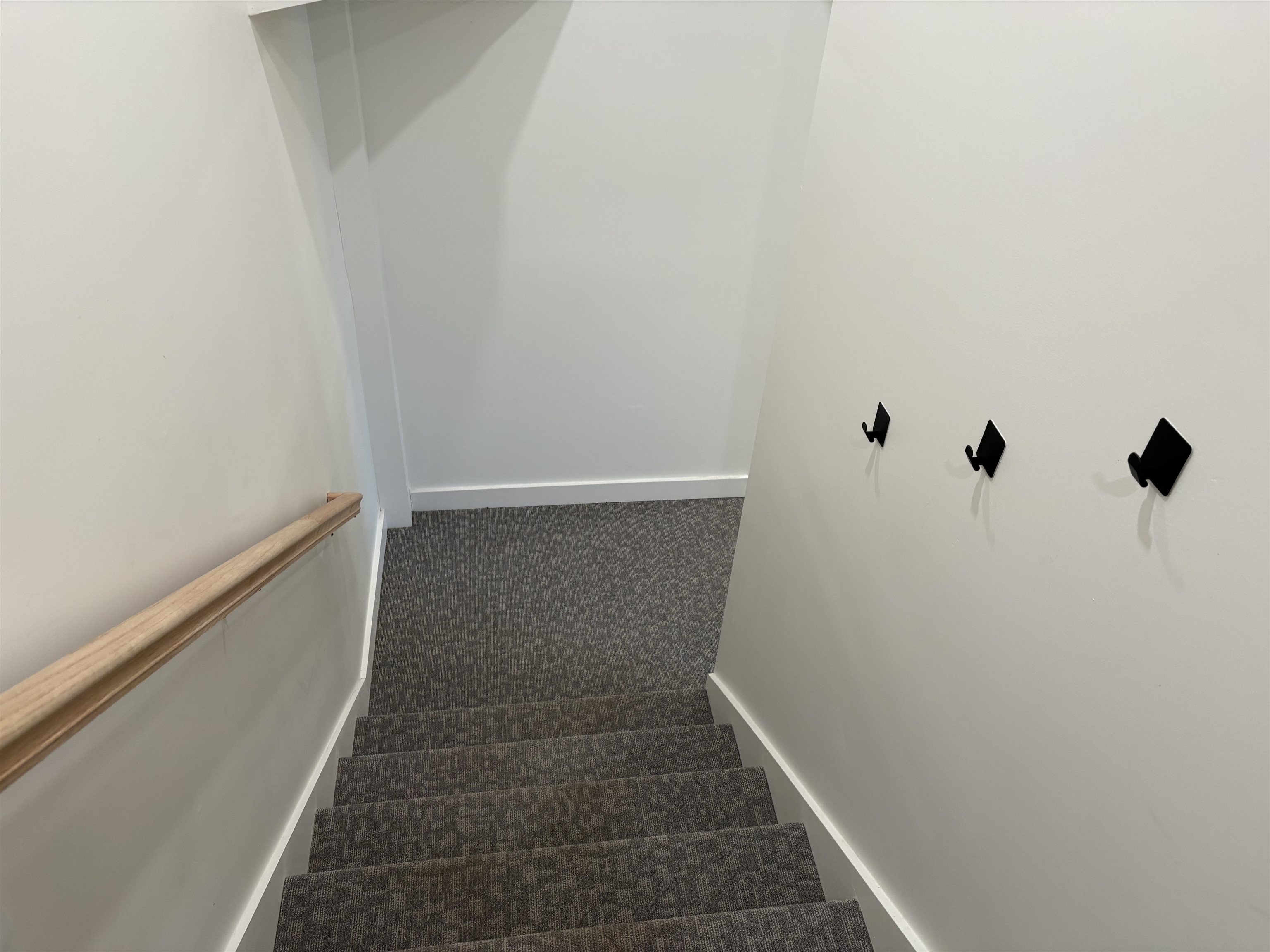 22 South Main Street, Unit 205 Rochester, NH 03867 - Photo 10 of 42