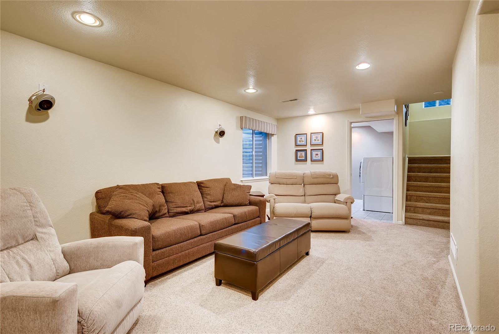9722 Adelaide Court Highlands Ranch, CO 80130 - Photo 20 of 28 Gallery Image 20