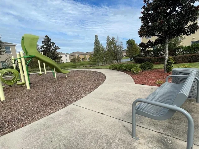 a view of outdoor entertaining space