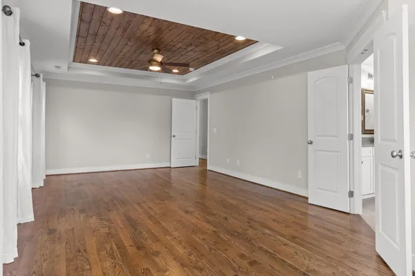 $529,900 | 7231 Neville Drive, Ooltewah, TN 37363