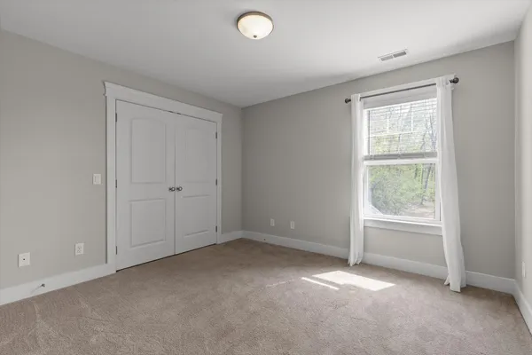 $529,900 | 7231 Neville Drive, Ooltewah, TN 37363