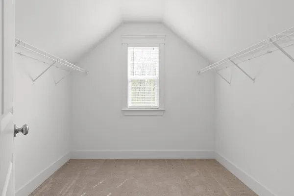 $529,900 | 7231 Neville Drive, Ooltewah, TN 37363