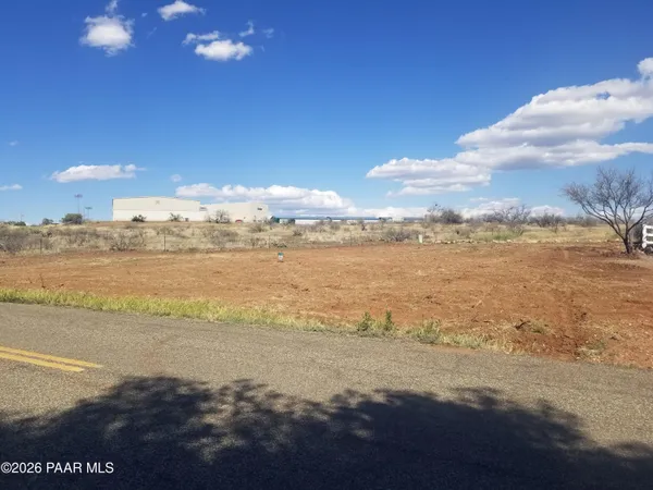 $59,000 | 17402 East Bob White Road, Mayer, AZ 86333