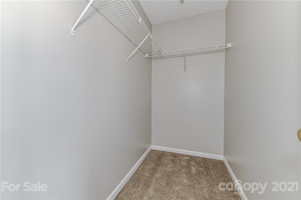 10556 Broken Branch Road Charlotte, NC 28213 - Photo 24 of 32 Gallery Image 24