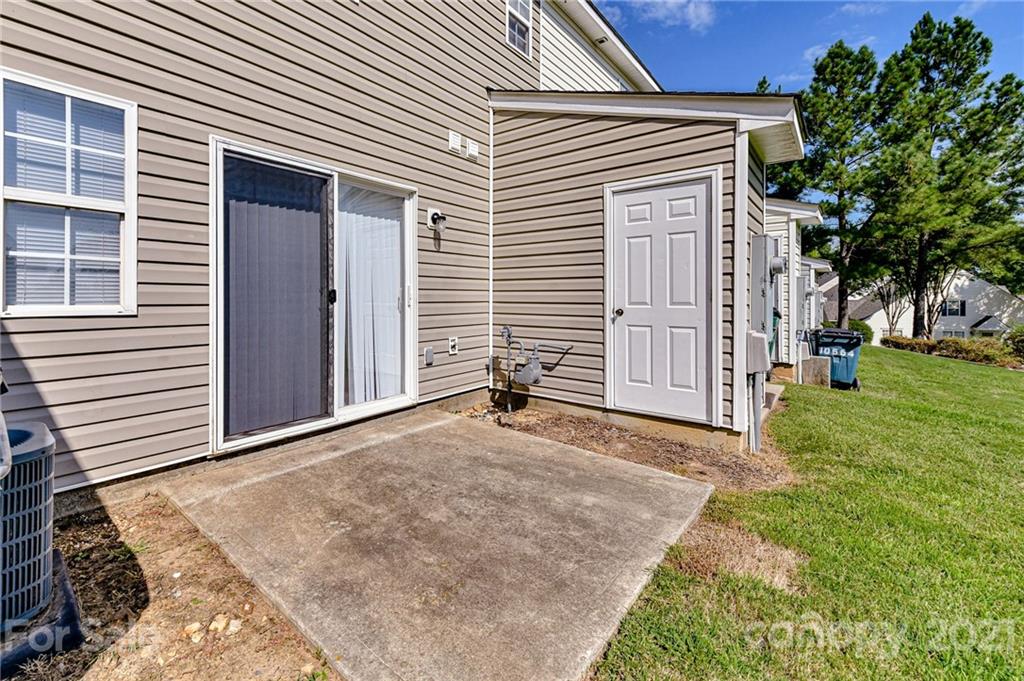 10556 Broken Branch Road Charlotte, NC 28213 - Photo 31 of 32 Gallery Image 31