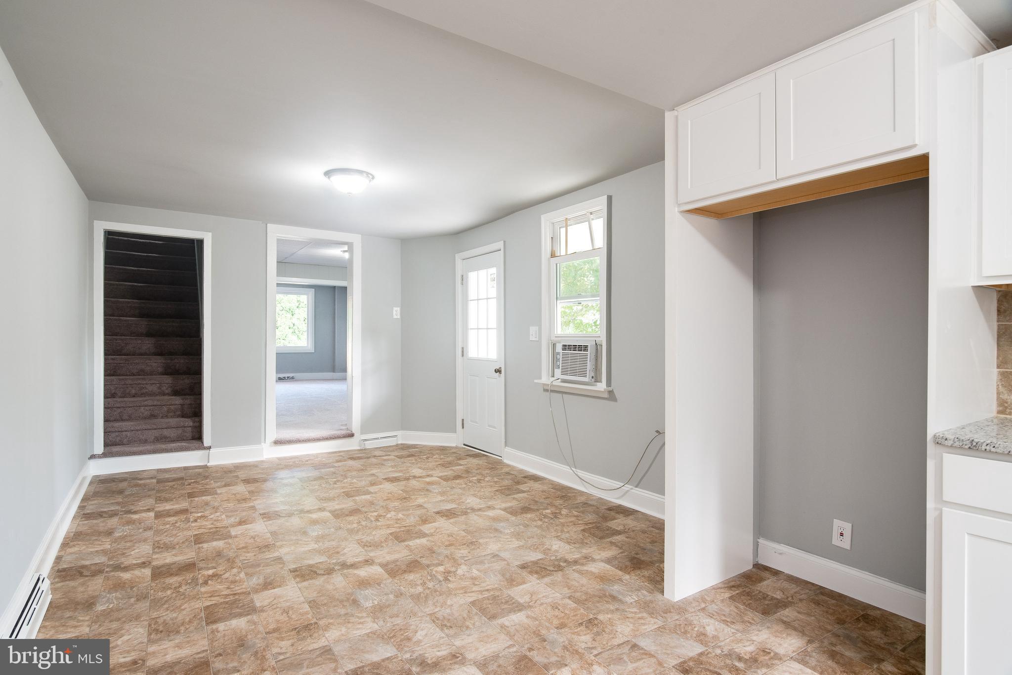 3522 Kutztown Road Reading, PA 19605 - Photo 12 of 29